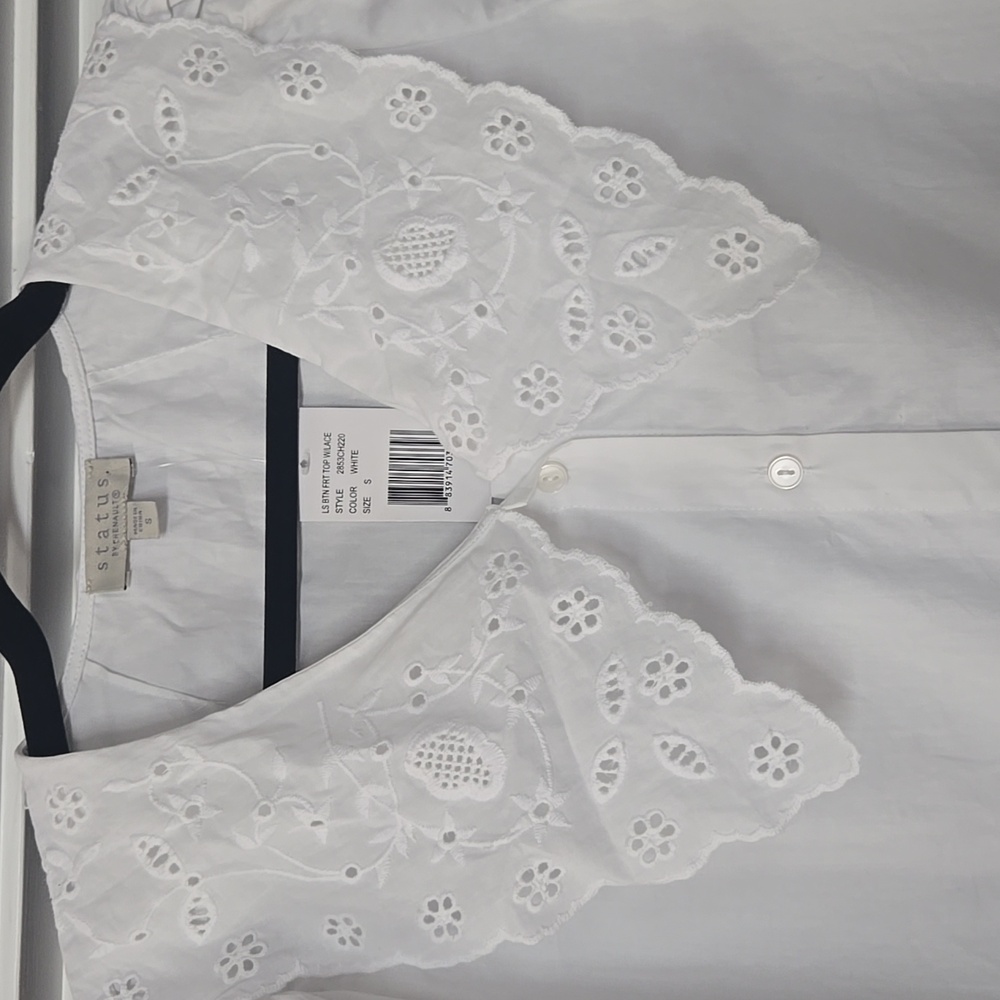 Status By Chenault White Button Down With Eyelet Peter Pan Collar Size Small - Picture 2 of 7